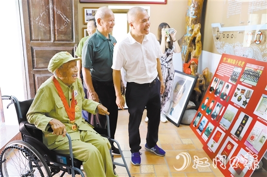 臺山素有擁軍優(yōu)屬、擁政愛民的優(yōu)良傳統(tǒng)，雙擁工作是這座城市的一張名片。