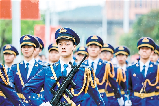 五邑大學(xué)學(xué)子在交流展示活動中綻放風(fēng)采。