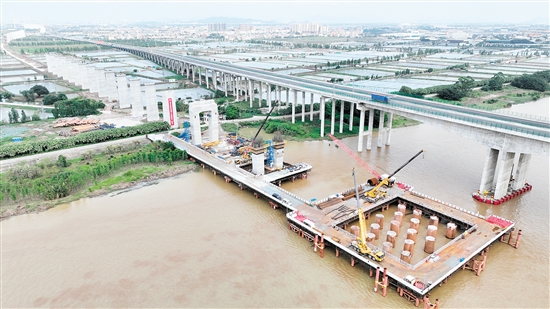 深江鐵路建設(shè)全面提速，自江門站出發(fā)，將可實現(xiàn)1小時內(nèi)通達深圳。