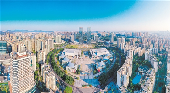 美麗的僑都江門，熱烈歡迎全世界的賓客前來旅游、投資。