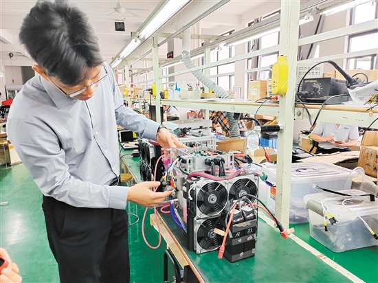 成立于2021年的廣東智聯(lián)航空科技有限公司搶抓機遇深耕無人機行業(yè)。
