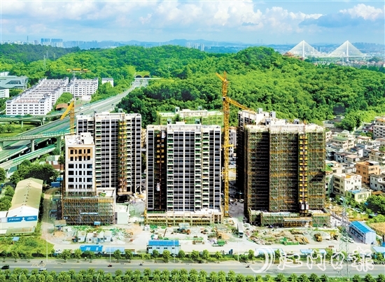 外海街道東南村的300多套公寓落成之后，該村的宜居宜業(yè)和美鄉(xiāng)村建設(shè)將提升到一個新的水平。