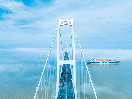 深中通道已于今年6月30日通車(chē)。