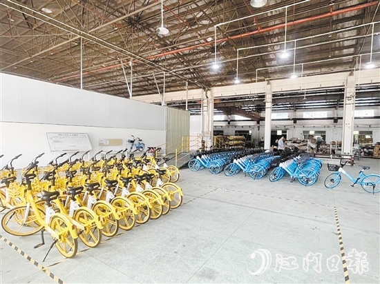 從“低效用地”到“鳳凰落地”，今年7月9日，位于鶴城工業(yè)二區(qū)的廣東粵鳳車業(yè)有限公司正式投產。