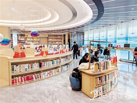 臺(tái)山中心圖書館。