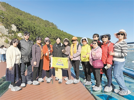 江門春秋國旅致力于為游客提供“5A級出游服務(wù)”。