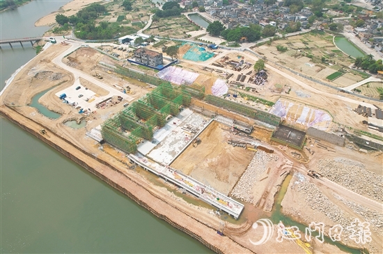 東成水閘重建工程施工現(xiàn)場(chǎng)。