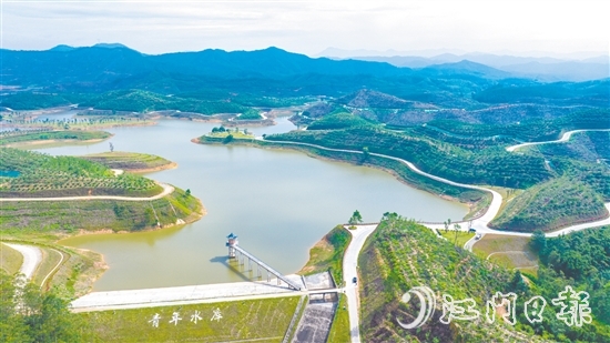 鶴山“樂(lè)動(dòng)鶴山·悅享源林”萬(wàn)人徒步嘉年華將在鶴山市源林生態(tài)樂(lè)園舉行。