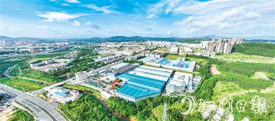 鶴山工業(yè)城鳥(niǎo)瞰圖。共和鎮(zhèn)供圖