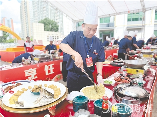 賽事邀請來自香港、澳門、順德、臺(tái)山的12支隊(duì)伍參加，四地廚師共同開啟一場美味與匠心的盛宴。