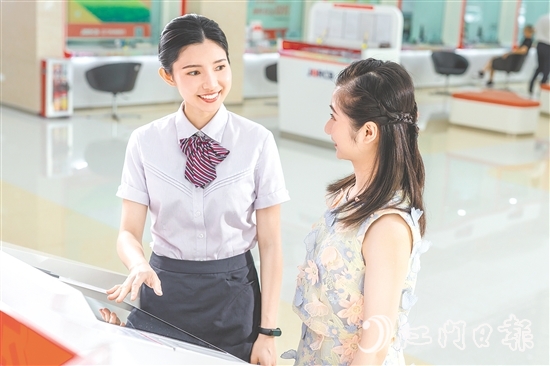 江門農(nóng)商銀行秉承金融為民初心，以數(shù)字化轉(zhuǎn)型賦能服務(wù)升級。