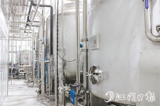 廣東恩州山泉水有限公司是首家入駐江門水都產(chǎn)業(yè)園的水企。