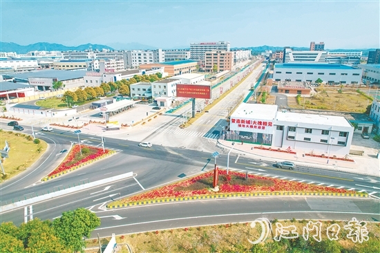 恩平工業(yè)園發(fā)展迅速，大槐集聚區(qū)成為恩平市智能裝備制造業(yè)發(fā)展的核心區(qū)。