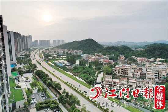 濱江新區(qū)交通四通八達。