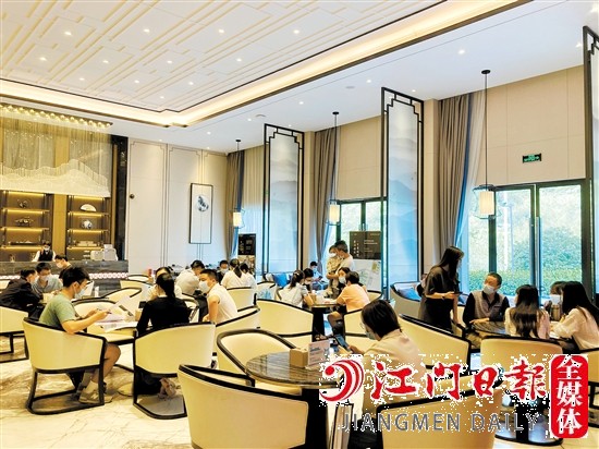 “雙十一”樓盤促銷給力，吸引消費者關(guān)注。