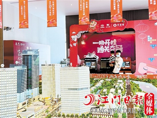 春節(jié)期間，房企做足準(zhǔn)備，迎接購(gòu)房者的到來(lái)。