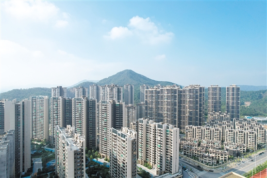 群華路板塊集聚了多個樓盤。