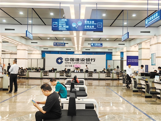 去年我市住房公積金繳存金額突破70億元，惠及越來越多職工。