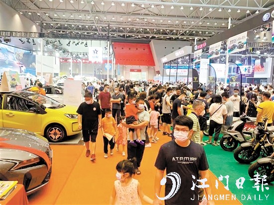 三天下來，車展現(xiàn)場人氣“爆棚”。
