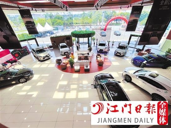雷克薩斯江門元泰通4S店重裝開業(yè)，整體變得更優(yōu)雅別致。