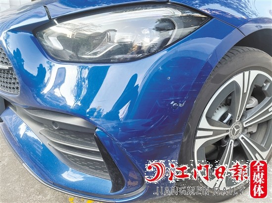 許多車主都有停車時被剮蹭的經歷。