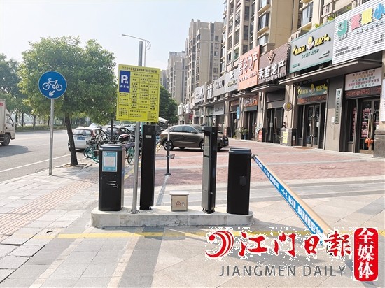 停車時選擇收費停車場會更有保障。