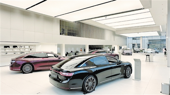 用戶中心可以展示更多車型。